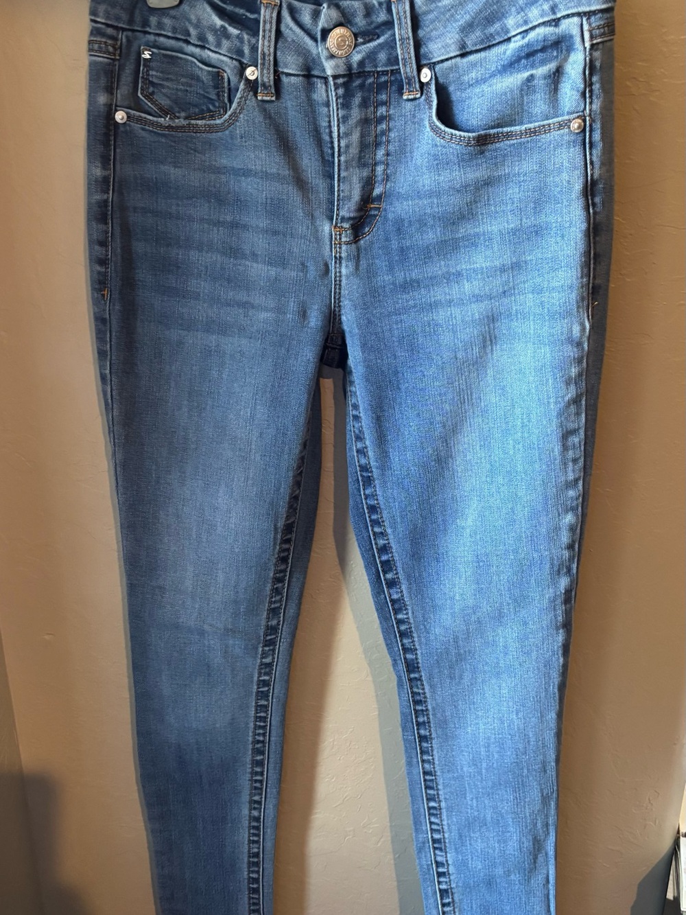 Seven7 Jeans Womens Size 4 Blue Denim Skinny Slim 30 Inseam Embroidered Pockets